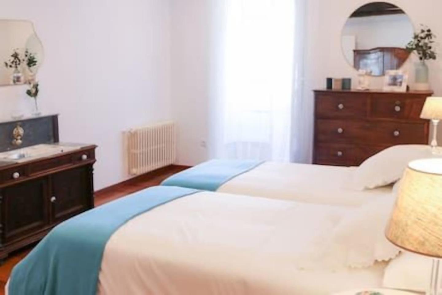 Apartamento Exclusivo En Zona Monumental Apartment Santiago de Compostela Ngoại thất bức ảnh